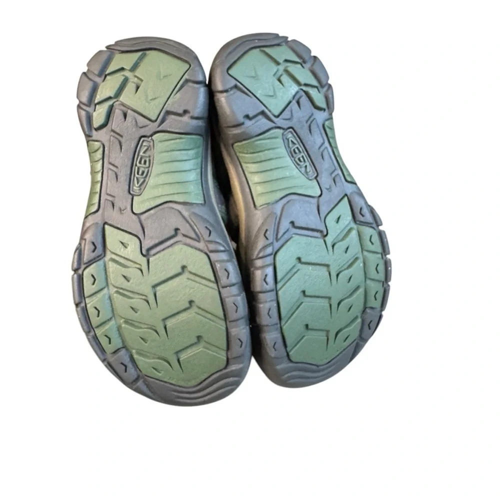 Keen Newport H2 Sandals Youth Boys 1 Green Camouflage